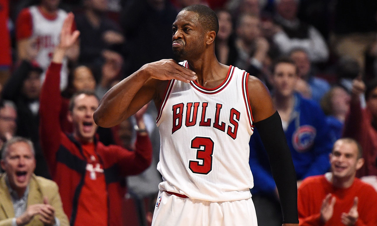 镜报：买安德森要1亿-1.2亿镑，曼联可能通过出售5人筹集资金（《镜报》：安德森身价1亿至1.2亿英镑，曼联或卖五将筹资）