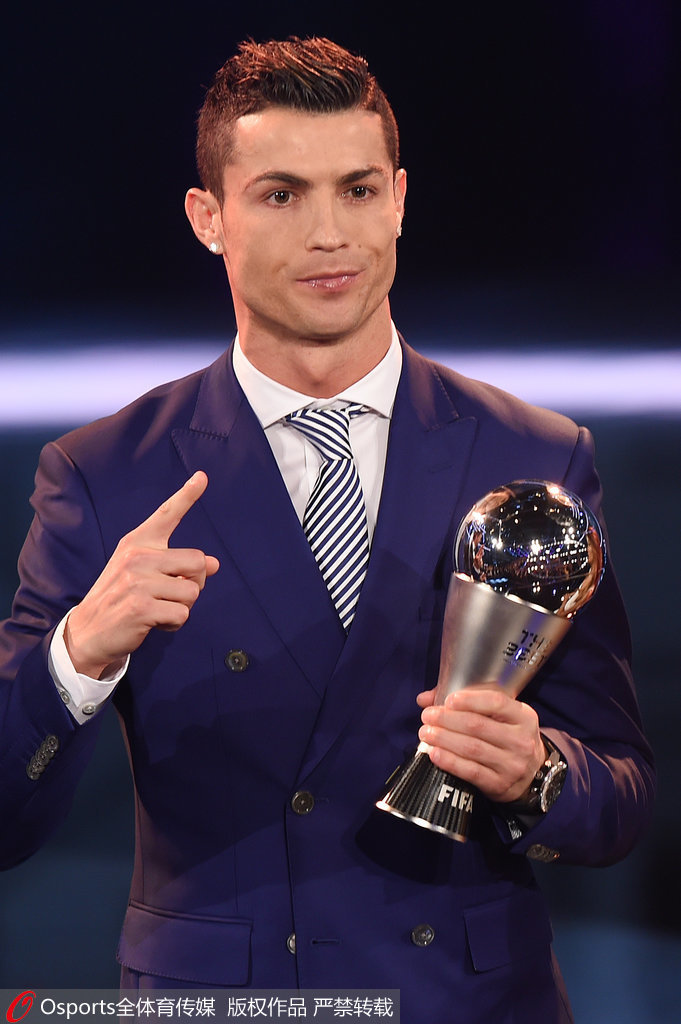 记者：米兰总价800万欧报价门将雨果·索萨，被科林蒂安拒绝（记者：米兰出价800万欧求购门将雨果·索萨，遭科林蒂安回绝）