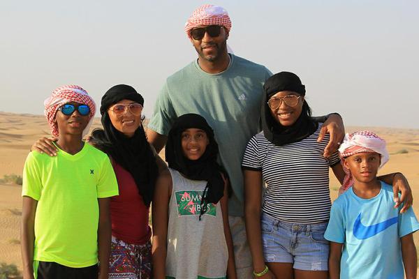 船记：哈登打出全明星水准&但球队整体表现堪称灾难（船记：哈登打出全明星身手，球队整体表现却一塌糊涂）