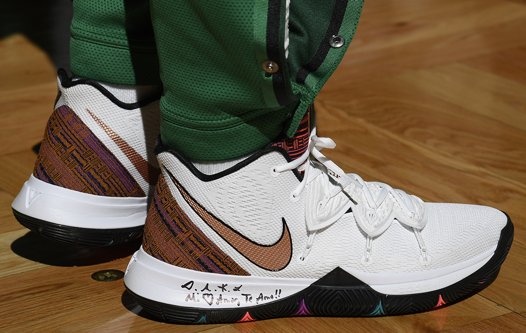 萨里：那不勒斯的执教经历最令人回味；对伊瓜因印象非常深刻（萨里：那不勒斯执教最难忘，伊瓜因令我印象极深）