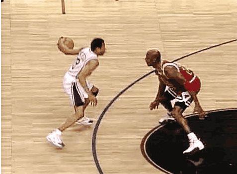 国安夺足协杯冠军，亚冠官方祝贺：携‘永远争第一’信念再出发！（国安加冕足协杯！亚冠官方致贺：怀揣永远争第一的信念再启程）