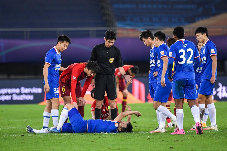 马丁内斯：C罗被罚下主要因为他太有激情；我们必须自我批评（马丁内斯称C罗染红因过度激情，球队必须自我检讨）