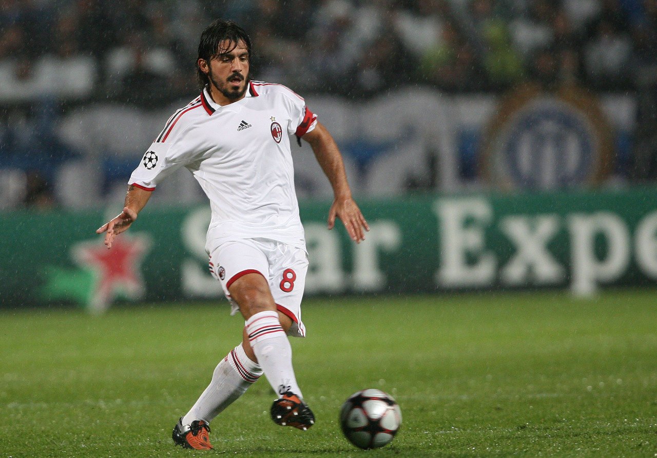 巴尔德吉：踏上诺坎普草坪时就像是一场梦；真希望能见到梅西（巴尔德吉：走上诺坎普那一刻宛如做梦，只盼能与梅西相见）