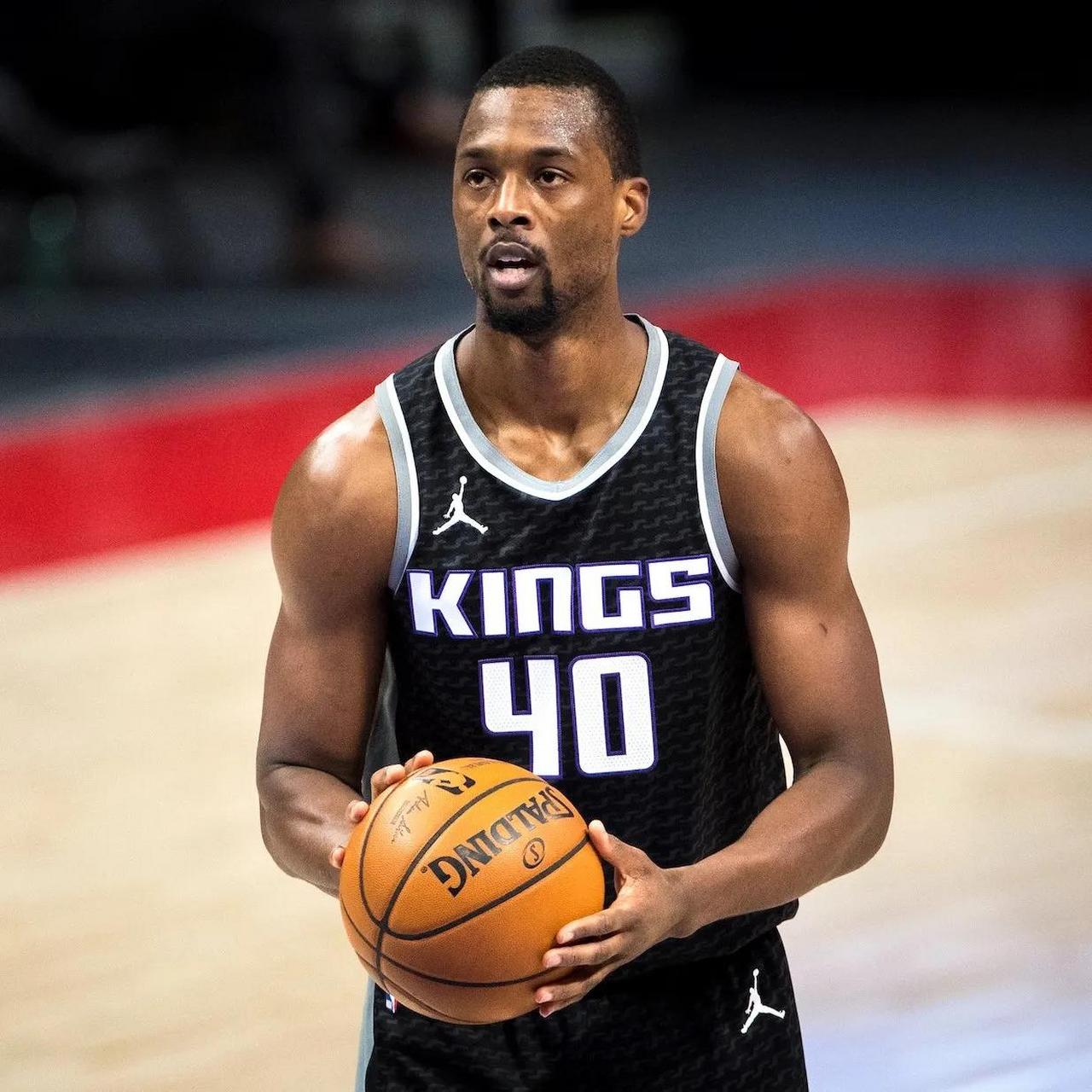 若昂-内维斯：对比赛不能说满意也不是失望，有1分总比没有好（若昂-内维斯：对比赛既不满意也不失望，拿到1分胜过没有）