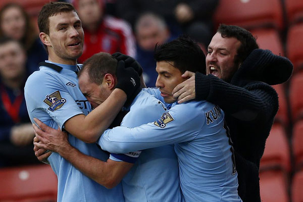 奥运骑手、世界前十云集！国际二星级马术赛在蓉开赛（国际二星级马术赛成都开幕，奥运名将与世界前十齐聚）