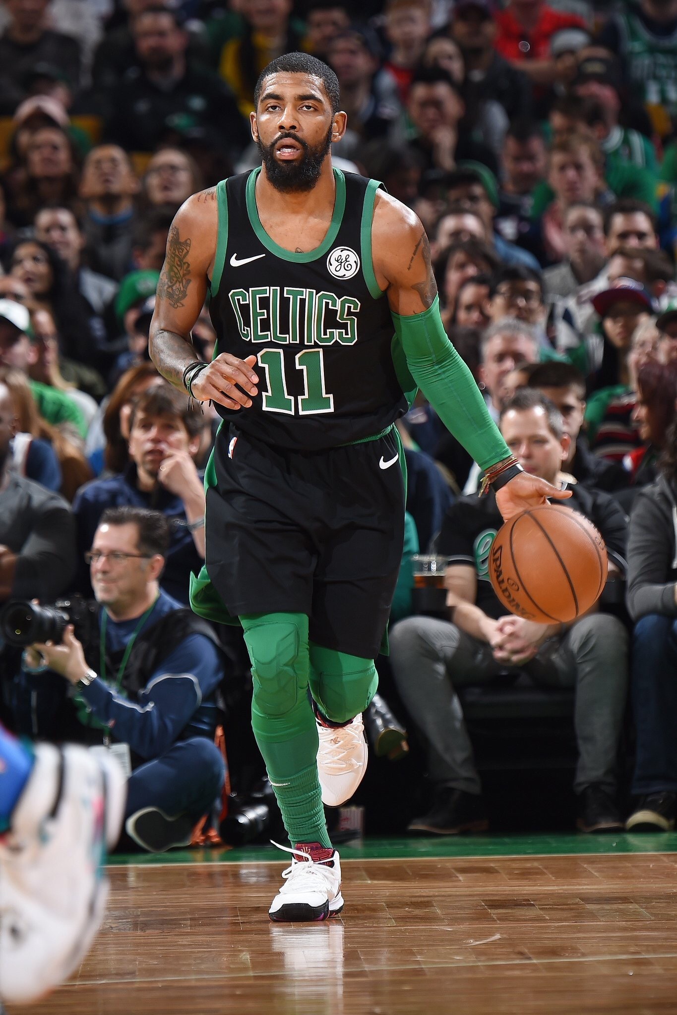 利物浦今夏4.5亿镑新援现状：标王伊萨克重伤，维尔茨22场0球（利物浦今夏4.5亿镑引援现况：标王伊萨克重伤，维尔茨22战仍无进球）