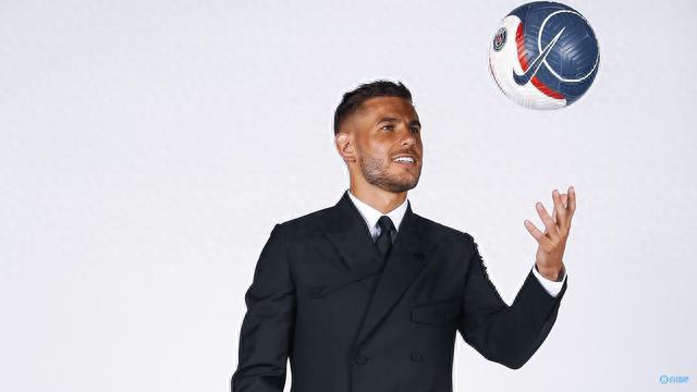 苦涩失利，雷霆圣诞大战负马刺后主场金身告破，此前14战全胜（圣诞大战不敌马刺，雷霆主场不败告破，前14场全胜纪录终结）