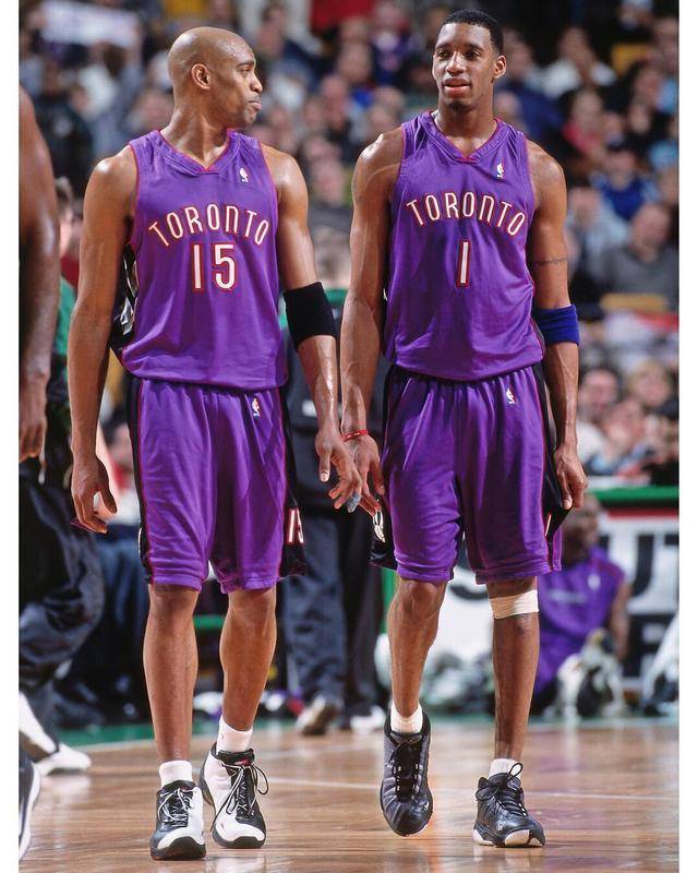 格伊的未来？格拉斯纳：我不清楚，由俱乐部做决定（格伊去留未定？格拉斯纳：不知情，一切由俱乐部裁决）