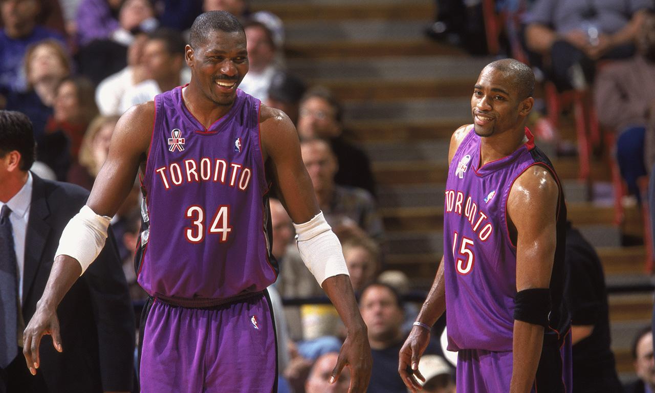 已3连败！今天骑士迎战黄蜂 米切尔&梅里尔&小克雷格·波特出战（骑士带着三连败战黄蜂，米切尔、梅里尔和小克雷格·波特今日出战）