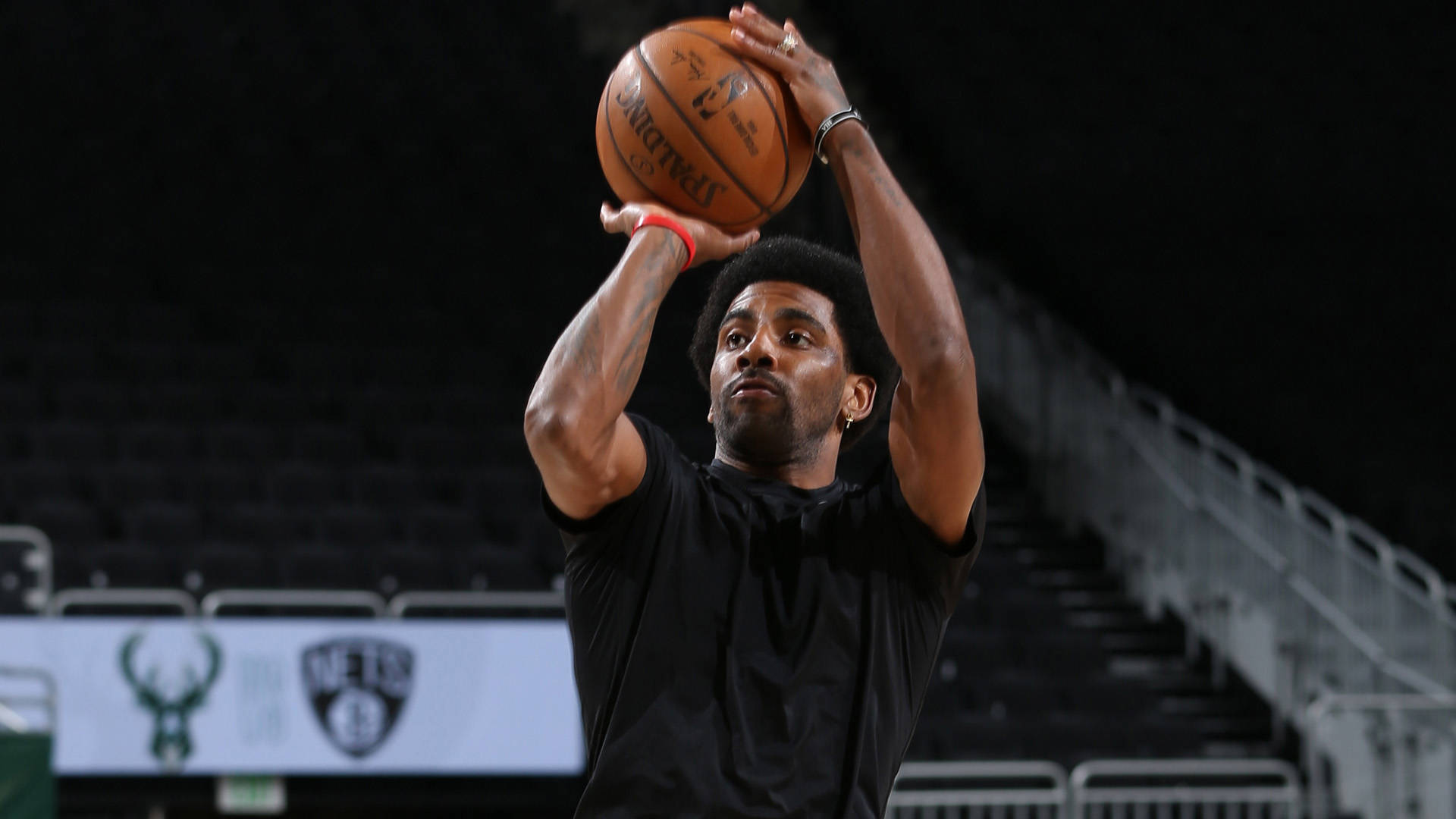 半场战报：美因茨0-0门兴格拉德巴赫（中场速报：美因茨与门兴格拉德巴赫0-0互交白卷）